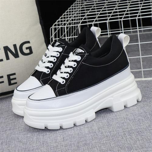 Модные 10 см женские туфли парусиновые кроссовки для женщин 2024 новый стиль дышащие удобные модные женские повседневные туфли на платформе весна-лето 40 чёрный
Модные 10 см женские туфли парусиновые кроссовки для женщин 2024 новый стиль дышащие удобные модные женские повседневные туфли на платформе весна-лето 40 чёрный