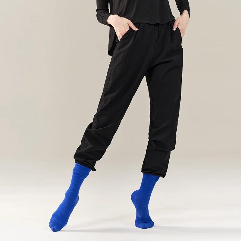Radish Conical Pants In Spring and Summer High Waist Slim and Slim Chinese Classical Dance Clothes Modern Dance Practice Body Shape Clothes M
Radish Conical Pants In Spring and Summer High Waist Slim and Slim Chinese Classical Dance Clothes Modern Dance Practice Body Shape Clothes M