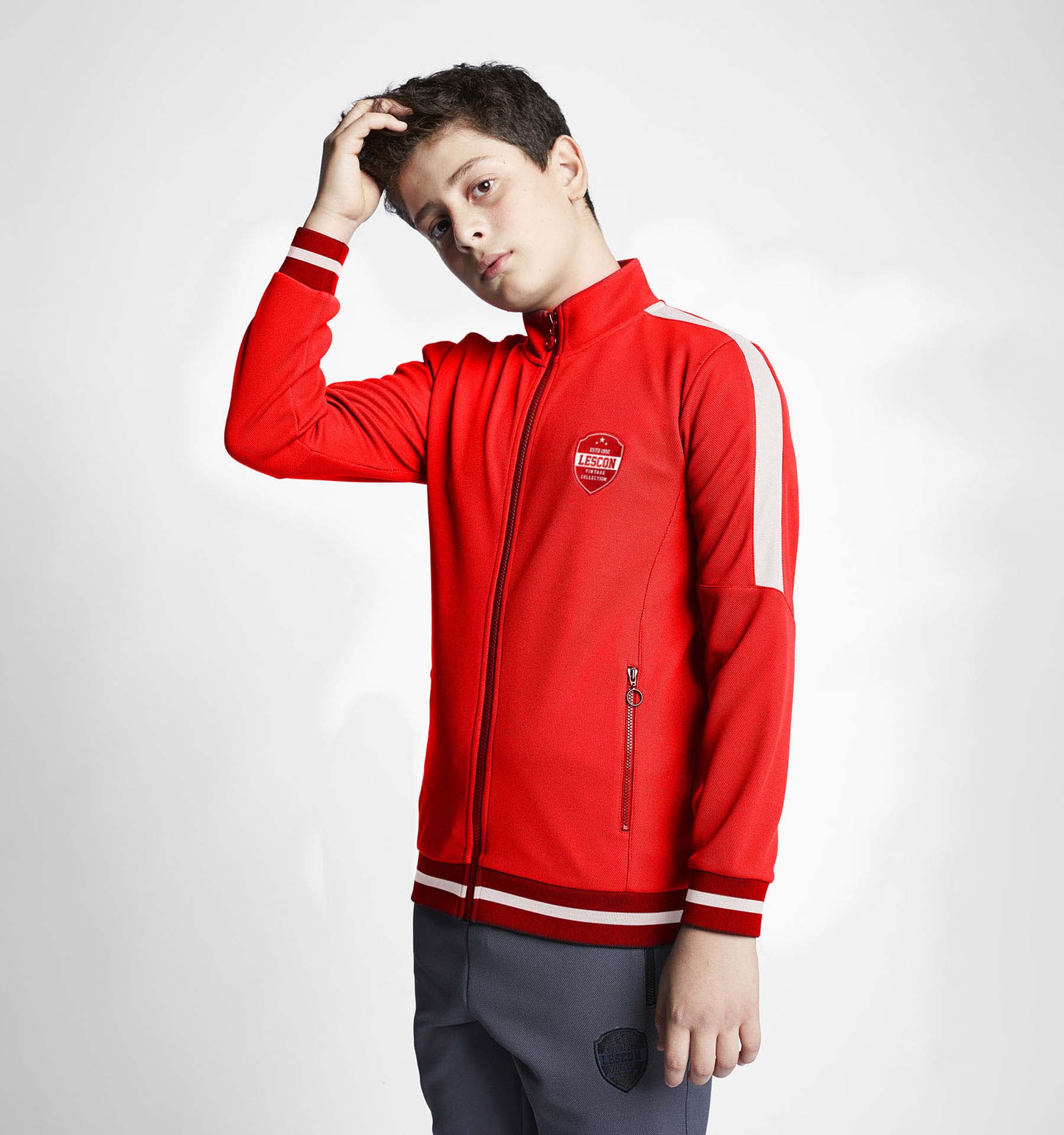 Детская толстовка на молнии 23B-3124 9-10 красный
Детская толстовка на молнии 23B-3124 9-10 красный