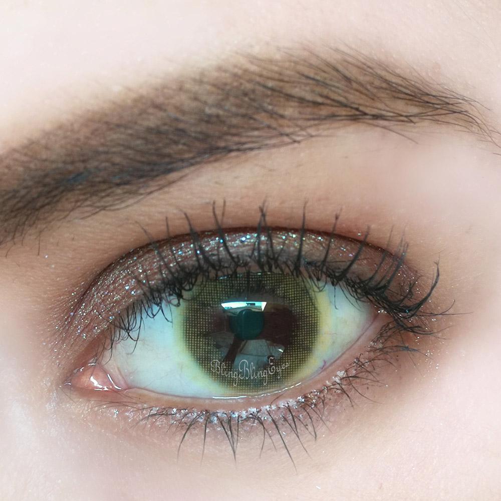 Контактные линзы BlingBlingEyes Цветные косметические контактные линзы Ежегодные одноразовые цветные линзы для девочек
Контактные линзы BlingBlingEyes Цветные косметические контактные линзы Ежегодные одноразовые цветные линзы для девочек