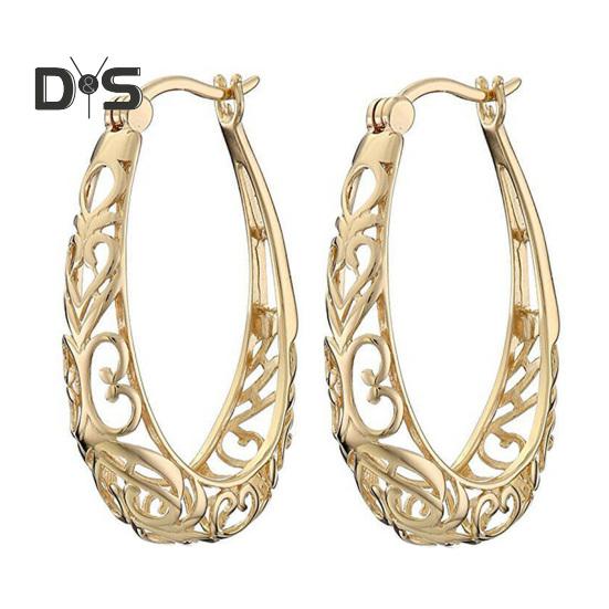 1 пара женских серег-колец U-образной формы с ажурным цветочным узором в американском преувеличенном стиле, висячие серьги для выпускного вечера золотистый
1 пара женских серег-колец U-образной формы с ажурным цветочным узором в американском преувеличенном стиле, висячие серьги для выпускного вечера золотистый