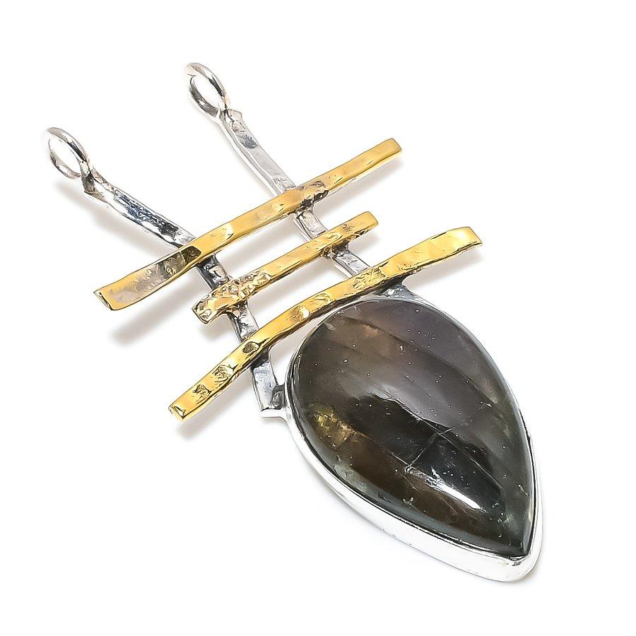 Двухцветный кулон из стерлингового серебра 925 пробы с натуральным лабрадоритом, размер 2,60 дюйма, V1O25
Двухцветный кулон из стерлингового серебра 925 пробы с натуральным лабрадоритом, размер 2,60 дюйма, V1O25