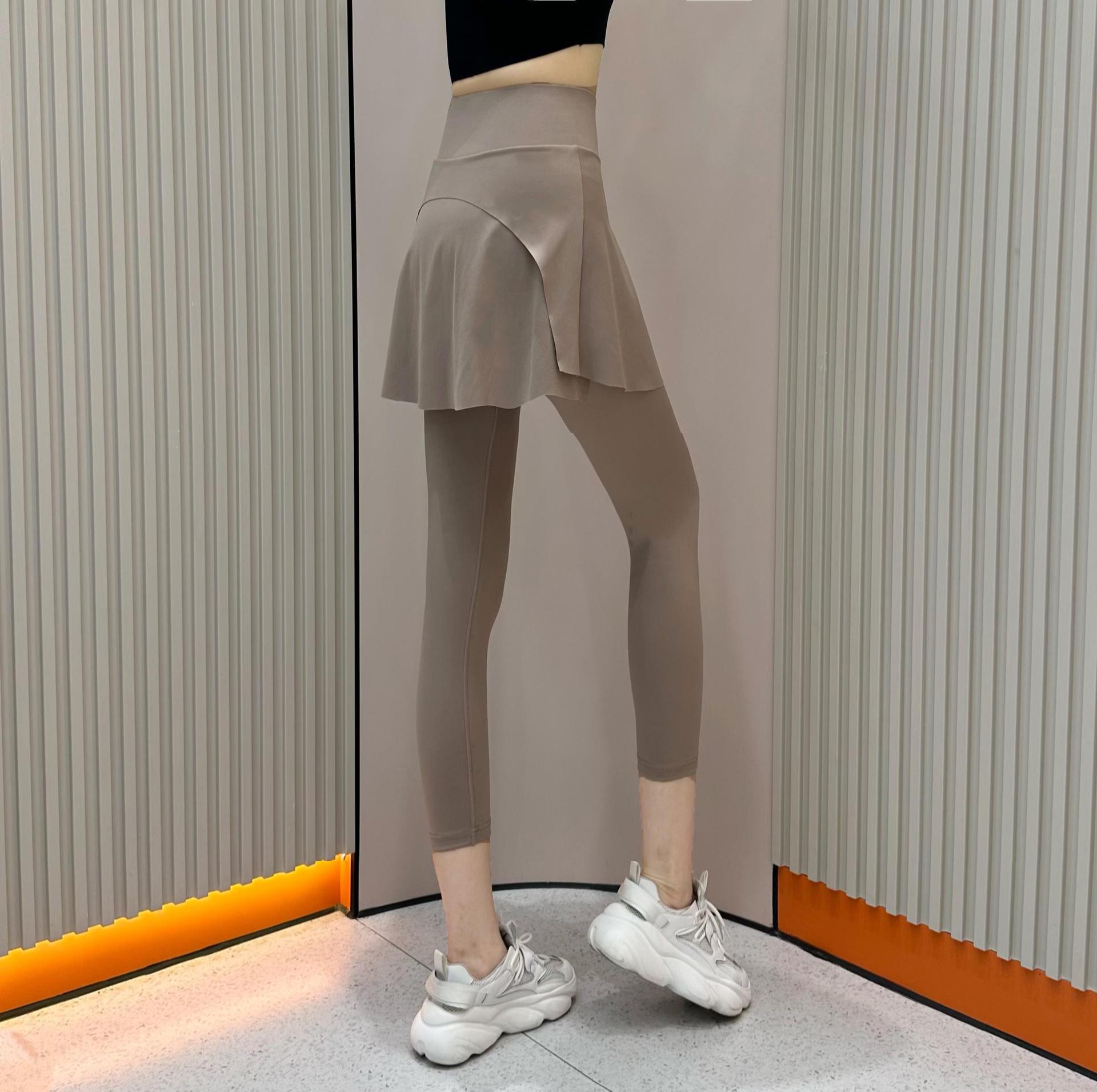 Summer High Waist Cropped Skirt Pants - Versatile Yoga & Fitness Wear Extra Large
Summer High Waist Cropped Skirt Pants - Versatile Yoga & Fitness Wear Extra Large