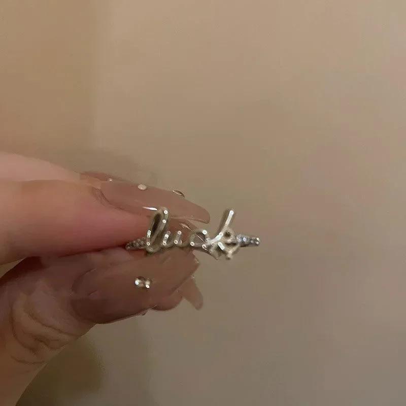 Hip Pop Vintage Rings Y2k Gothic Double Layer Star Open Rings for Women Girls Aesthetic Fashion Trend Jewelry Accessories Gift
Hip Pop Vintage Rings Y2k Gothic Double Layer Star Open Rings for Women Girls Aesthetic Fashion Trend Jewelry Accessories Gift