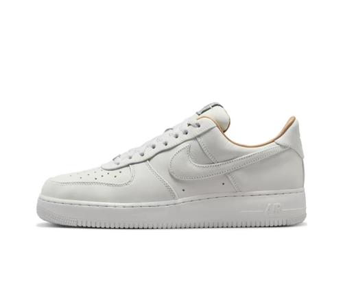 Nike Air Force 1 07 Men s Air Force One IB1406-111 White Size EU 42.5
Nike Air Force 1 07 Men s Air Force One IB1406-111 White Size EU 42.5
