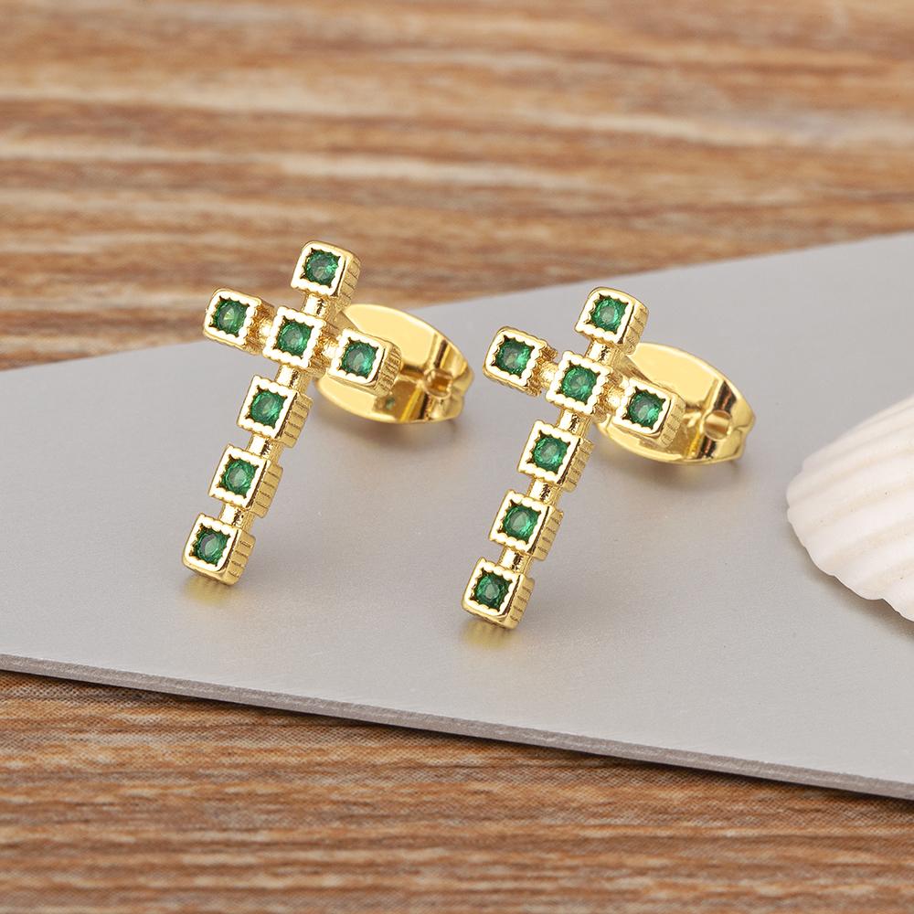 Nidin Korea Popular Inlaid Delicate Zircon Cross Charm Earrings 3 Colors For Women Girl Engagement Wedding Jewelry Accessories зелёный
Nidin Korea Popular Inlaid Delicate Zircon Cross Charm Earrings 3 Colors For Women Girl Engagement Wedding Jewelry Accessories зелёный