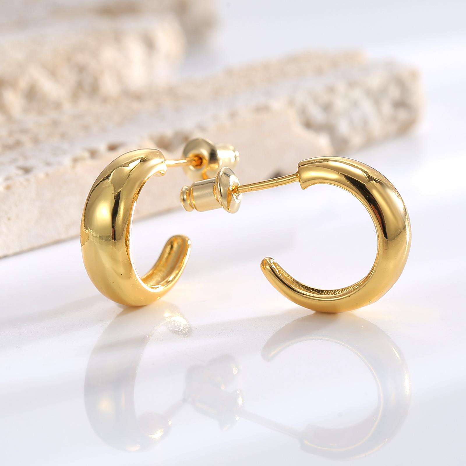 Новые серьги зимние, модные, элегантные, универсальные, с эмалевой глазурью, изысканные серьги-гвоздики
Новые серьги зимние, модные, элегантные, универсальные, с эмалевой глазурью, изысканные серьги-гвоздики