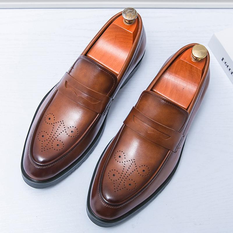 Новые мужские остроносые пенни-лоферы из лакированной кожи, броги, повседневная обувь, роскошный дизайнерский стиль, формальная обувь для свадебного платья или выпускного вечера 38
Новые мужские остроносые пенни-лоферы из лакированной кожи, броги, повседневная обувь, роскошный дизайнерский стиль, формальная обувь для свадебного платья или выпускного вечера 38
