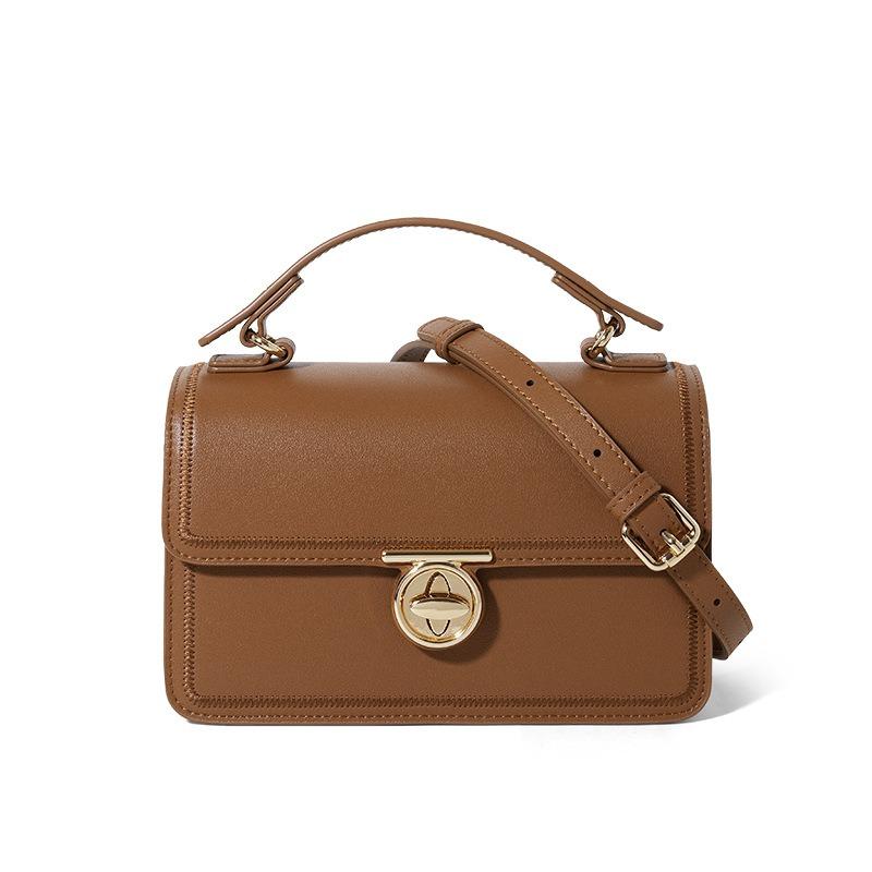 Autumn and winter new hot-selling leather women s bags light luxury niche portable shoulder bags high-end messenger bags women 20.5*8*11.5cm
Autumn and winter new hot-selling leather women s bags light luxury niche portable shoulder bags high-end messenger bags women 20.5*8*11.5cm