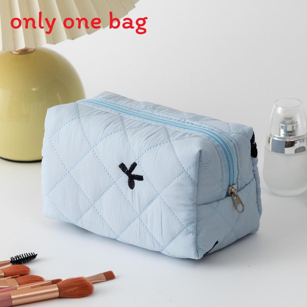 Cotton Fabric Bow Knot Makeup Bag With Zipper For Women And Men світло-синій колір
Cotton Fabric Bow Knot Makeup Bag With Zipper For Women And Men світло-синій колір