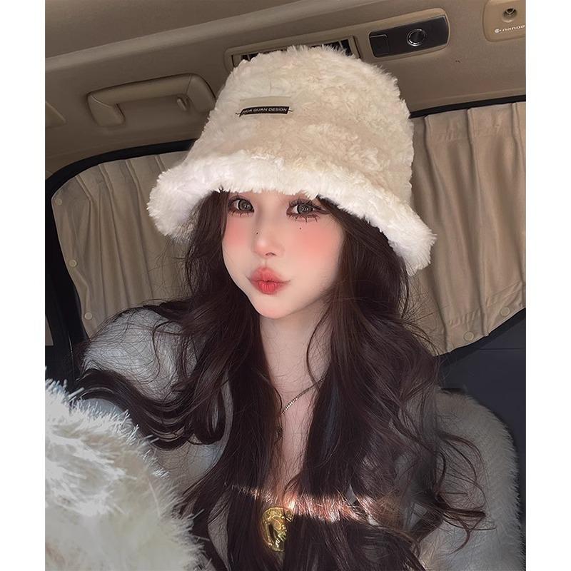 Белая плюшевая панама женская осенне-зимняя новая большой окружности головы утолщенная теплая однотонная с маленькими полями average size adjustable (54-60cm)
Белая плюшевая панама женская осенне-зимняя новая большой окружности головы утолщенная теплая однотонная с маленькими полями average size adjustable (54-60cm)