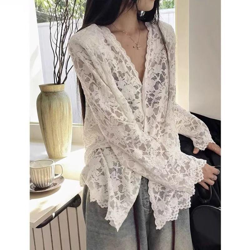 Women s Summer Lace Long Sleeve Sunscreen Shirt - Loose, Floral, Micro-Transparent, Airy and Stylish. Large
Women s Summer Lace Long Sleeve Sunscreen Shirt - Loose, Floral, Micro-Transparent, Airy and Stylish. Large