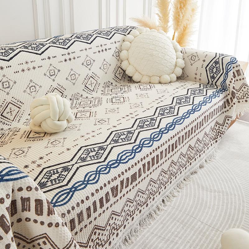 Ткань для полотенец для дивана из синели, универсальный универсальный чехол для четырех сезонов, простой простой чехол для диванной подушки, нескользящий чехол, одеяло с защитой от царапин 180*130cm
Ткань для полотенец для дивана из синели, универсальный универсальный чехол для четырех сезонов, простой простой чехол для диванной подушки, нескользящий чехол, одеяло с защитой от царапин 180*130cm