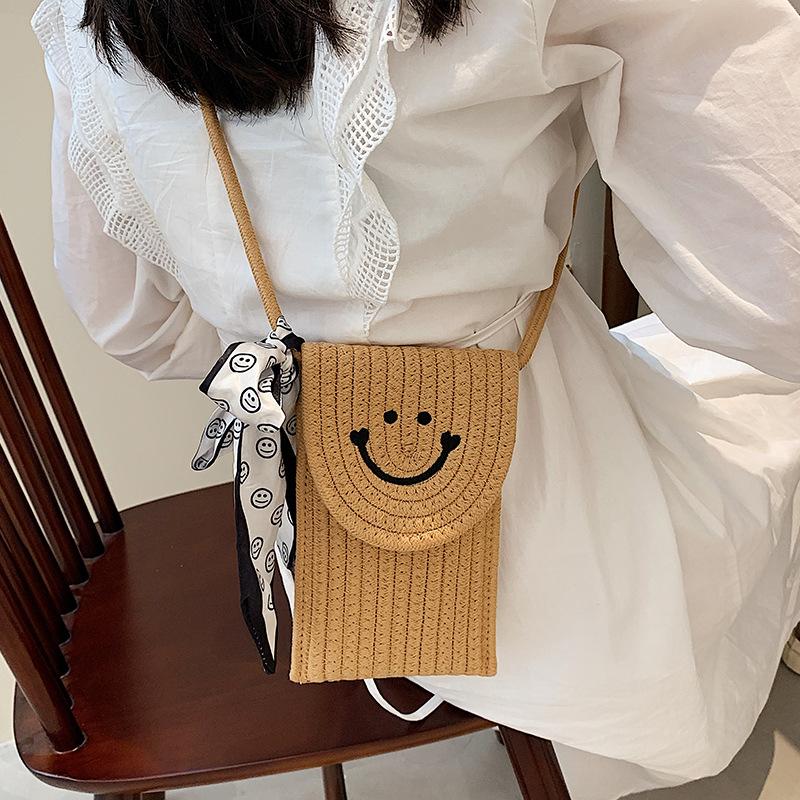 New mobile phone bag female crossbody mini small bag summer mobile phone cloth bag vertical neck portable change bag бежевий
New mobile phone bag female crossbody mini small bag summer mobile phone cloth bag vertical neck portable change bag бежевий