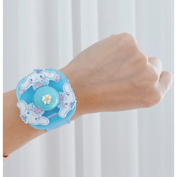Часы Sanrio Cinnamoroll Spinner Lighting Светодиодные наручные часы Школьные принадлежности
Часы Sanrio Cinnamoroll Spinner Lighting Светодиодные наручные часы Школьные принадлежности