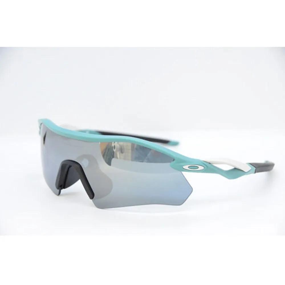OAKLEY RADAR PLATE, OO9495D 04 Oakley Radar Plate Prism Black
OAKLEY RADAR PLATE, OO9495D 04 Oakley Radar Plate Prism Black