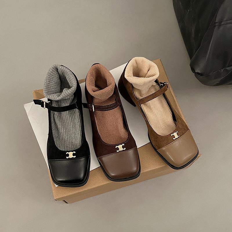 Black single shoes women s autumn new small leather shoes Mary Jane shoes high heels 39 кавовий
Black single shoes women s autumn new small leather shoes Mary Jane shoes high heels 39 кавовий