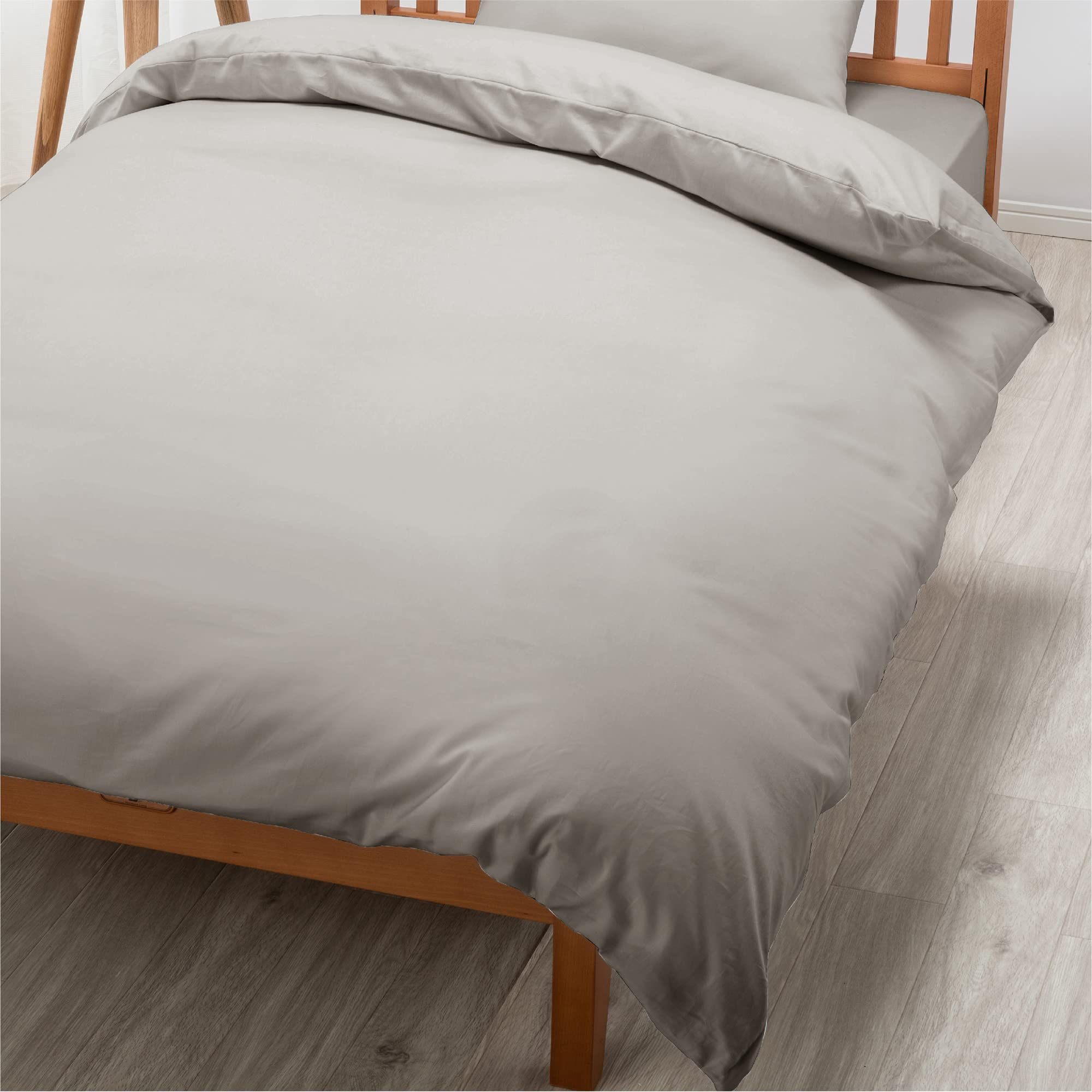Nishikawa Single Duvet Smooth Satin Quick Snaps for Easy On and Double Zippers on Both Sides for Easy Insertion and Removal of PI03900024 Cover, серый
Nishikawa Single Duvet Smooth Satin Quick Snaps for Easy On and Double Zippers on Both Sides for Easy Insertion and Removal of PI03900024 Cover, серый
