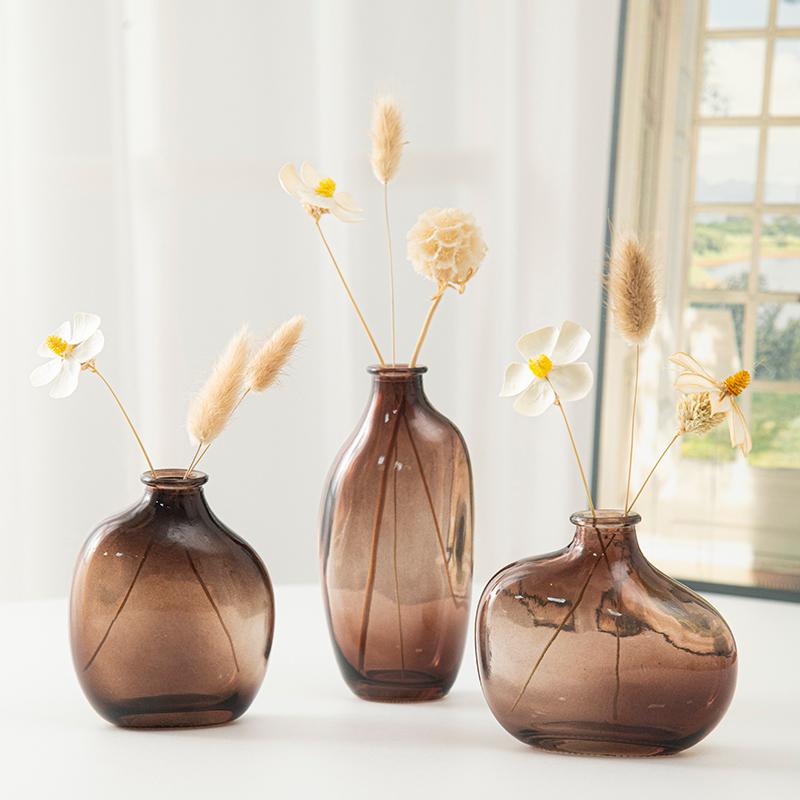 Irregular Glass Vase Transparent Plant Flower Bottle Creative Flower Vase Hydroponics Flower Holder Home Decor Desktop Ornament
Irregular Glass Vase Transparent Plant Flower Bottle Creative Flower Vase Hydroponics Flower Holder Home Decor Desktop Ornament