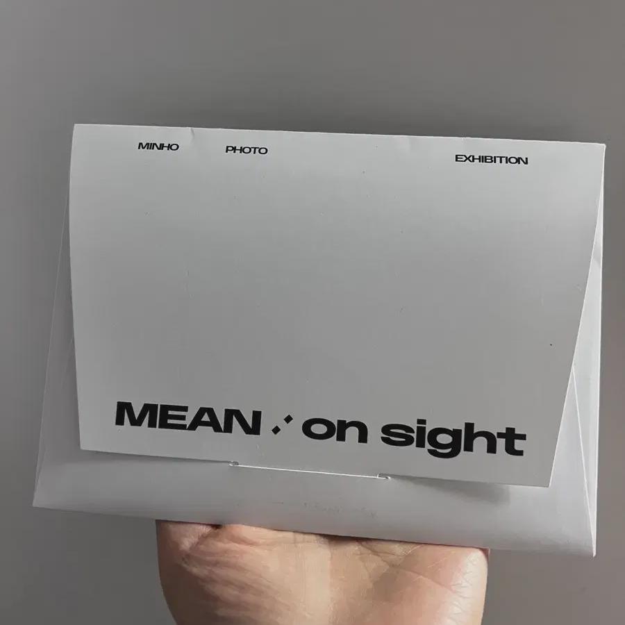 SHINee Минхо Выставка Входной Билет Приветственный Подарок Неделя 1
SHINee Минхо Выставка Входной Билет Приветственный Подарок Неделя 1