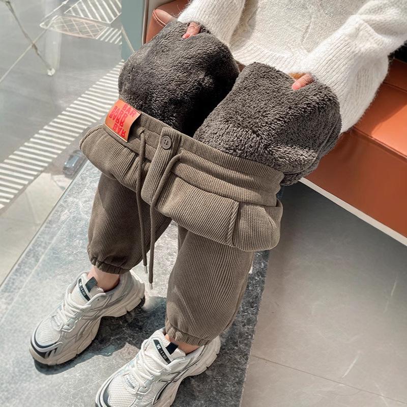 Women s Winter 2024 Fleece-Lined Thickened Sweatpants: Fashionable Loose Cuffed Harem Pants - Trendy and Slimming. 2XL
Women s Winter 2024 Fleece-Lined Thickened Sweatpants: Fashionable Loose Cuffed Harem Pants - Trendy and Slimming. 2XL