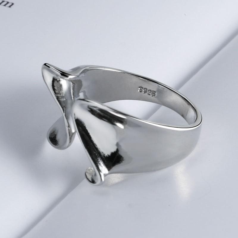 Niche Design Bold Irregular Geometric Open Cuff Bracelet High Quality Textured Statement Hand Jewelry For Women Fashion Accessory Adjustable opening платиновий
Niche Design Bold Irregular Geometric Open Cuff Bracelet High Quality Textured Statement Hand Jewelry For Women Fashion Accessory Adjustable opening платиновий