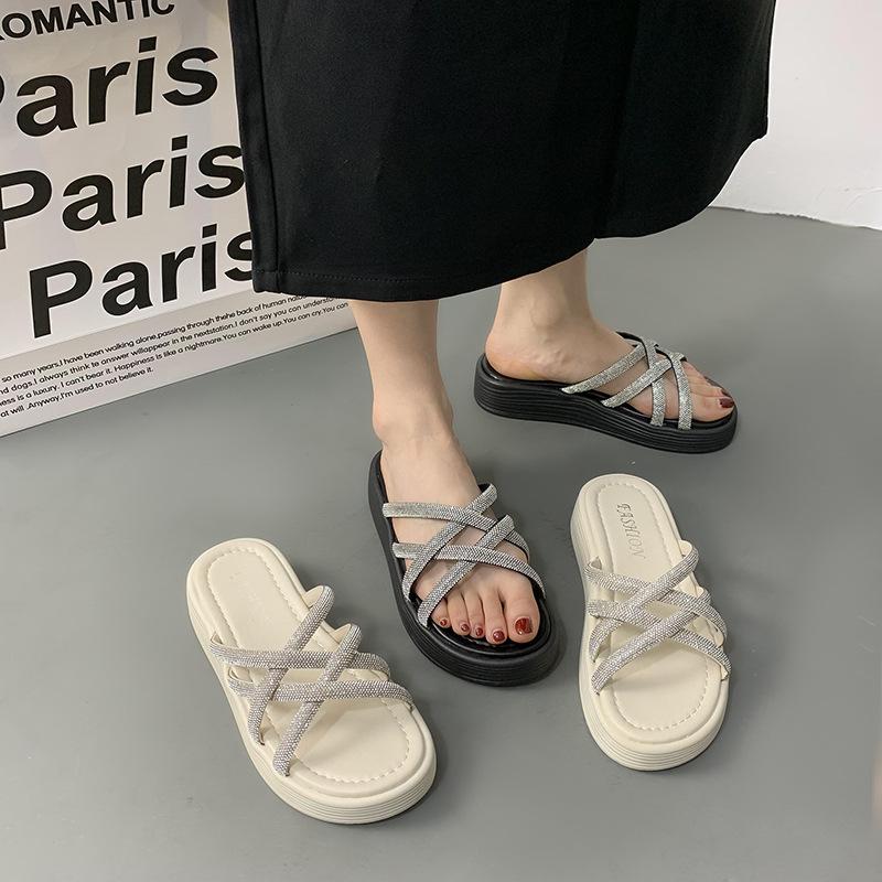 2024 summer thick-soled new rhinestone cross-strap outer slippers fashionable versatile beach shoes fashionable cool slippers 40 чорний
2024 summer thick-soled new rhinestone cross-strap outer slippers fashionable versatile beach shoes fashionable cool slippers 40 чорний