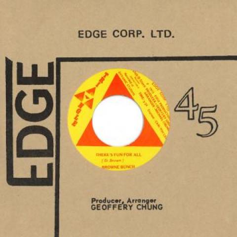 7inch Record BROWNE BUNCH - There s Fun For All / Something Sil DSRGC706 Triangle/Dub St 1973 Japan Reggae, Ska & Dub
7inch Record BROWNE BUNCH - There s Fun For All / Something Sil DSRGC706 Triangle/Dub St 1973 Japan Reggae, Ska & Dub