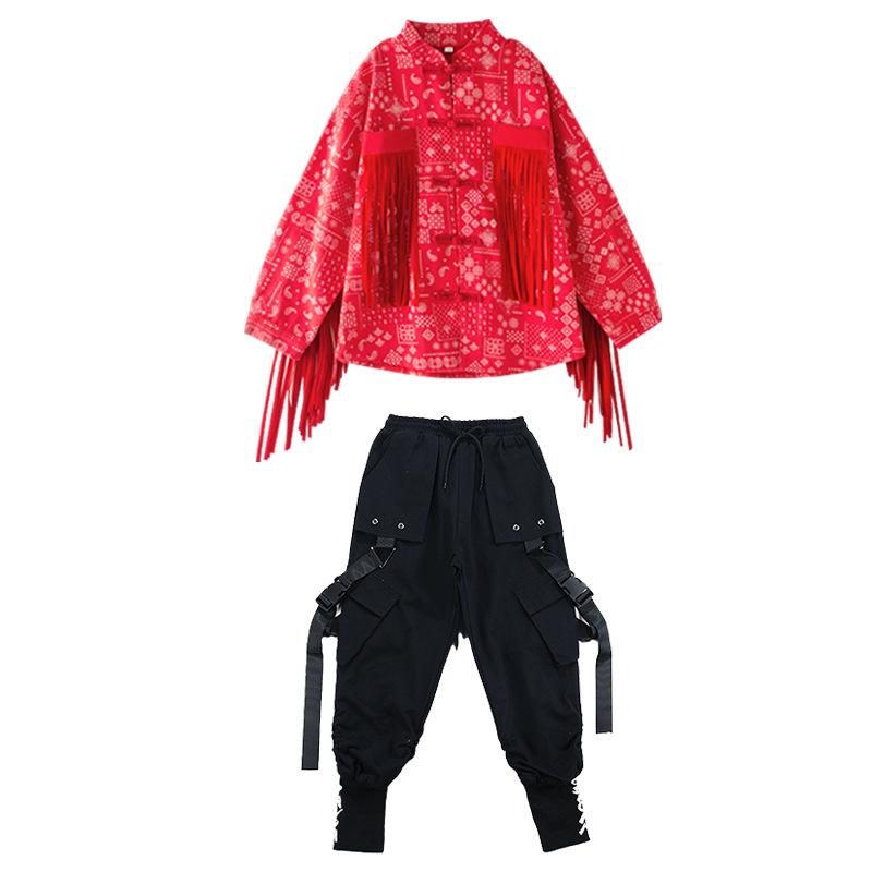 Модный детский комплект спортивной одежды для уличных танцев в стиле хип-хоп — стильный, свободный крой для мальчиков и девочек 120 cm
Модный детский комплект спортивной одежды для уличных танцев в стиле хип-хоп — стильный, свободный крой для мальчиков и девочек 120 cm