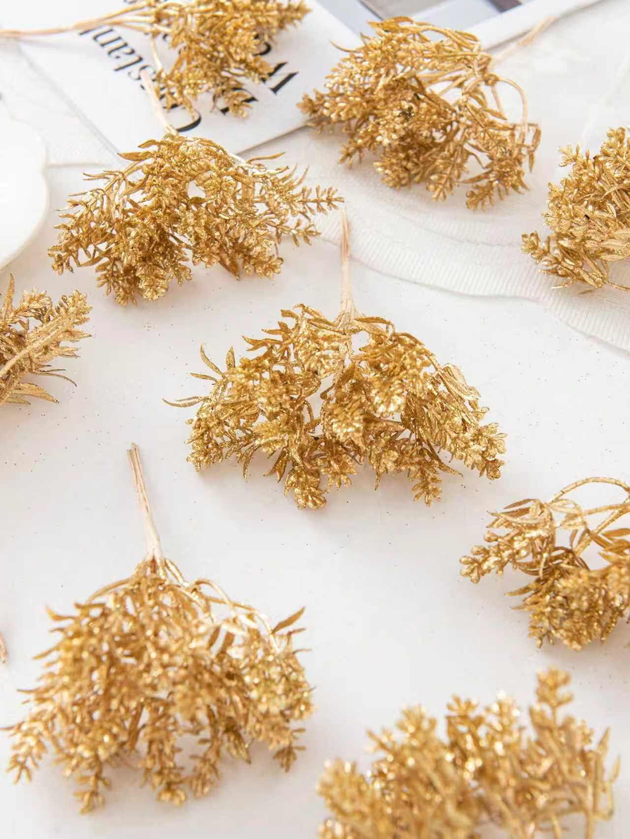 1/3pcArtificial Flowers Plant Sharp Grass Home Room Christmas Tree Wedding Wreath Table Decora Bouquet Delicate Photograph Props 1 pc золотий
1/3pcArtificial Flowers Plant Sharp Grass Home Room Christmas Tree Wedding Wreath Table Decora Bouquet Delicate Photograph Props 1 pc золотий