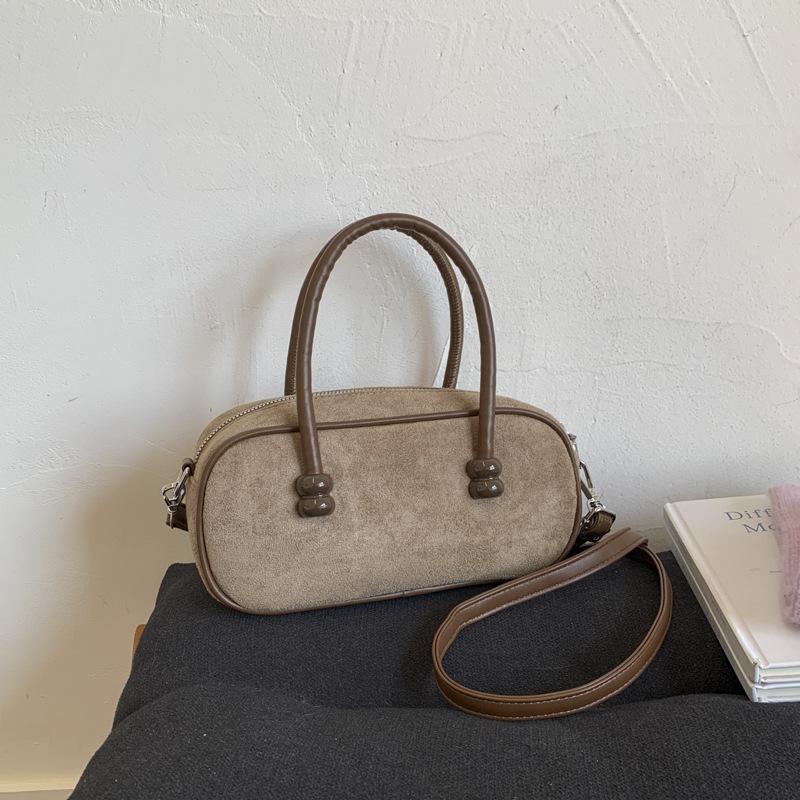 Популярная в этом году женская новая сумка 2025 года, высококлассная сумочка, осенне-зимняя суперпопулярная сумка-мессенджер Boston, маленькая сумка хаки
Популярная в этом году женская новая сумка 2025 года, высококлассная сумочка, осенне-зимняя суперпопулярная сумка-мессенджер Boston, маленькая сумка хаки