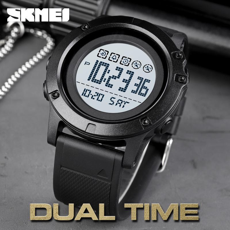 Multifunctional large dial chronograph stopwatch luminous dual-time student outdoor sports electronic watch
Multifunctional large dial chronograph stopwatch luminous dual-time student outdoor sports electronic watch