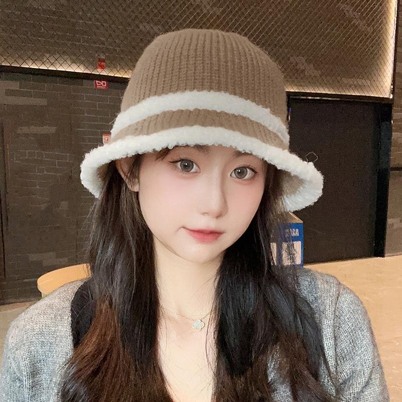 Lamb Plush Fisherman Hat Women s Autumn and Winter Color Block Striped Wool Bucket Hat Japanese Versatile Warm Knitted Basin Hat One Size
Lamb Plush Fisherman Hat Women s Autumn and Winter Color Block Striped Wool Bucket Hat Japanese Versatile Warm Knitted Basin Hat One Size