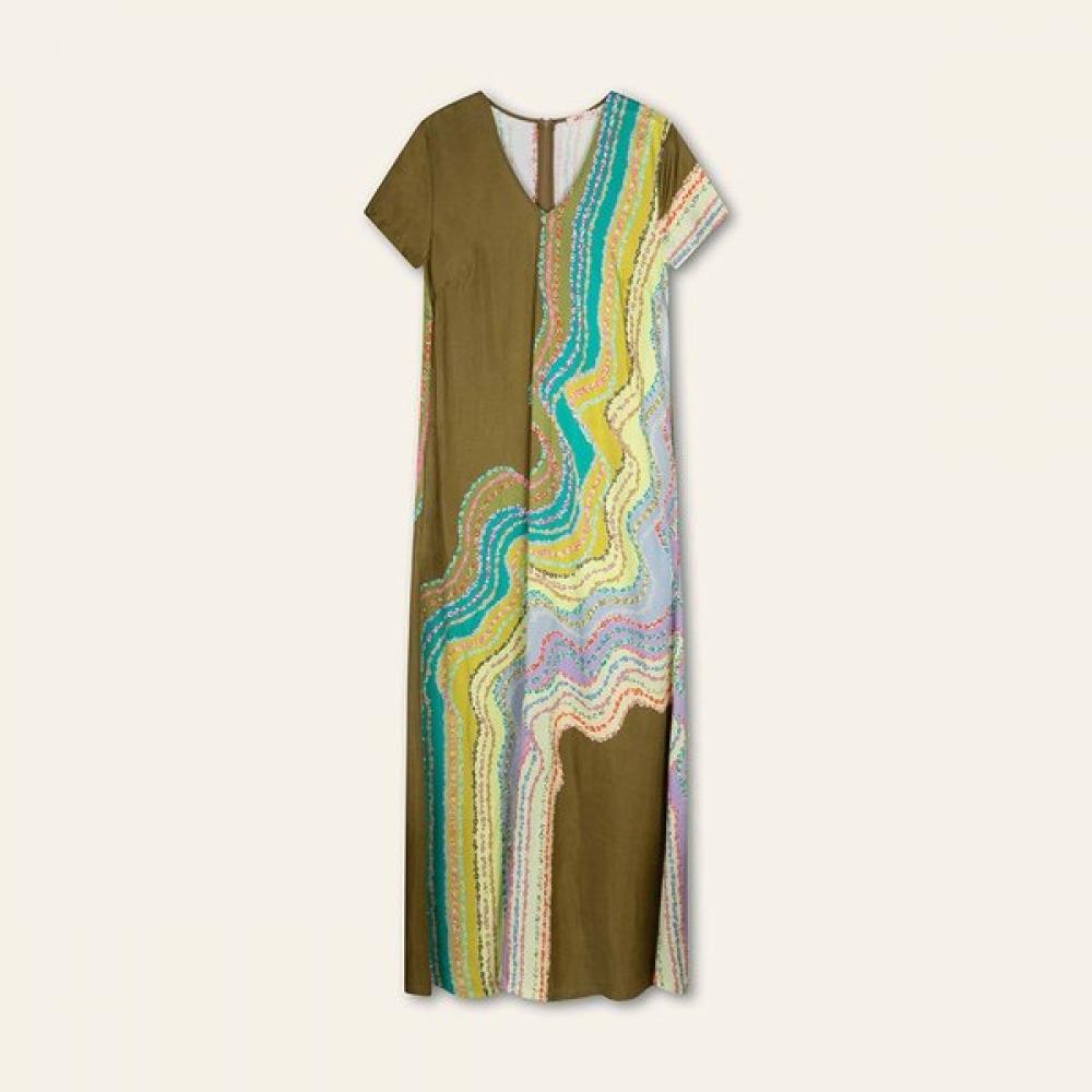 Oilily Dandy V Dress Owisaop008 (42/XL)
Oilily Dandy V Dress Owisaop008 (42/XL)
