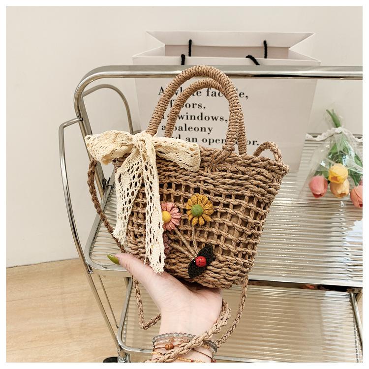 Summer straw-woven women s bags, fashionable and versatile hollow handbags, Mori girls cute messenger bags are casual and versatile. светло-коричневого
Summer straw-woven women s bags, fashionable and versatile hollow handbags, Mori girls cute messenger bags are casual and versatile. светло-коричневого