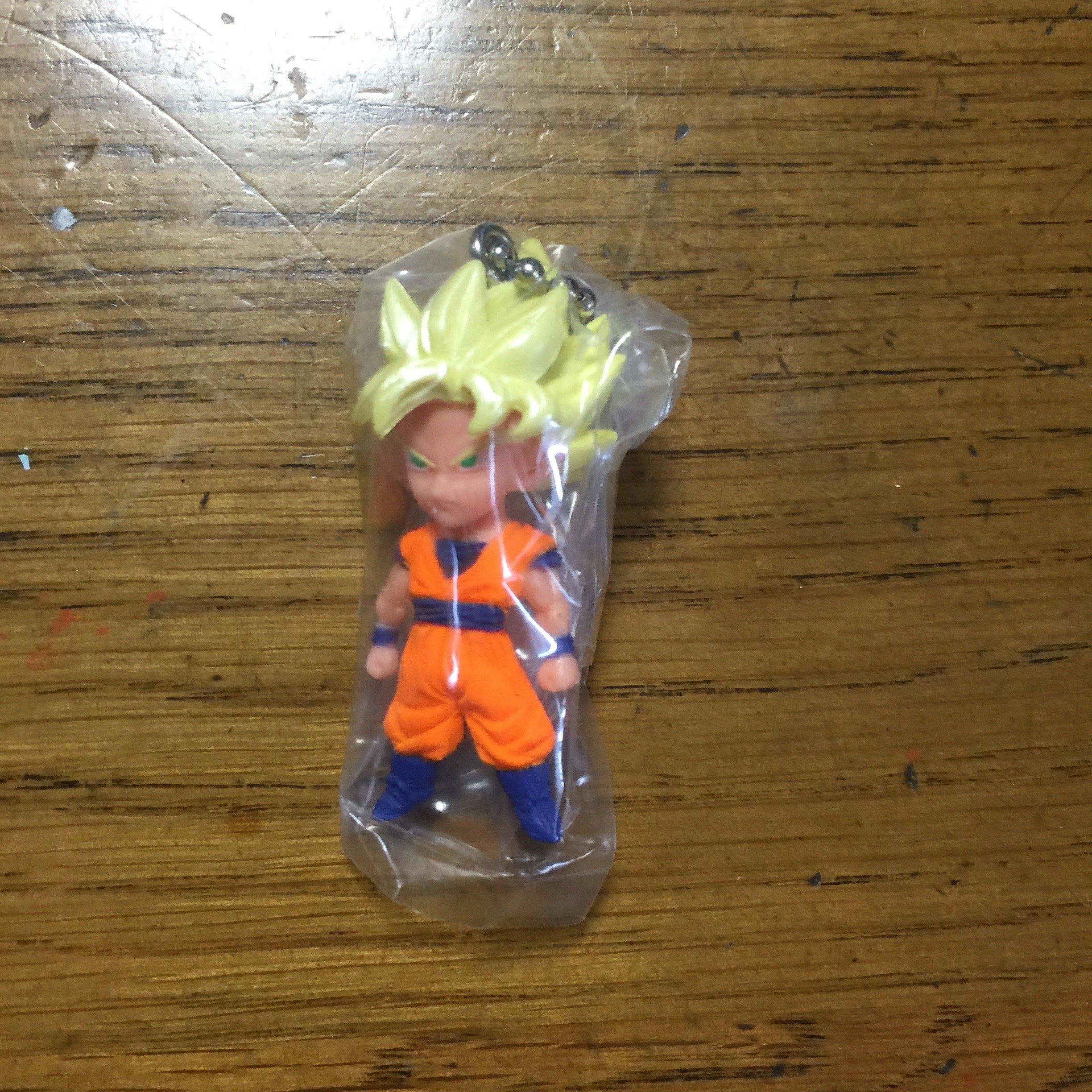 Dragon Ball Super UDM BURST16 Деформированный талисман Burst Gashapon Super Saiyan Son Goku Одиночный предмет -Ultimate 16- 1.
Dragon Ball Super UDM BURST16 Деформированный талисман Burst Gashapon Super Saiyan Son Goku Одиночный предмет -Ultimate 16- 1.