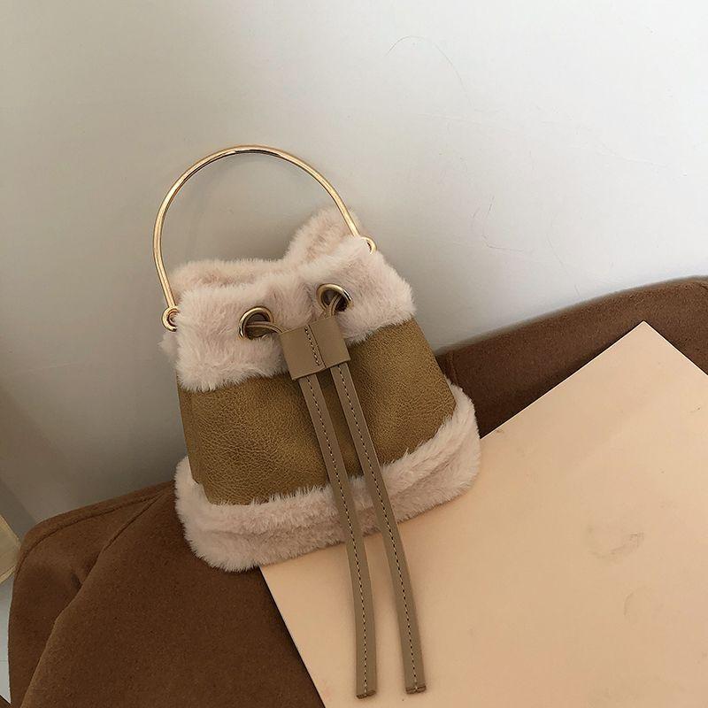 Plush Khaki Drawstring Bucket Handbag Women Panel Cloth Sweet Cute Shoulder Bags Ladies Soft Casual Versatile Crossbody Bag 2025 15x17x11cm хаки
Plush Khaki Drawstring Bucket Handbag Women Panel Cloth Sweet Cute Shoulder Bags Ladies Soft Casual Versatile Crossbody Bag 2025 15x17x11cm хаки