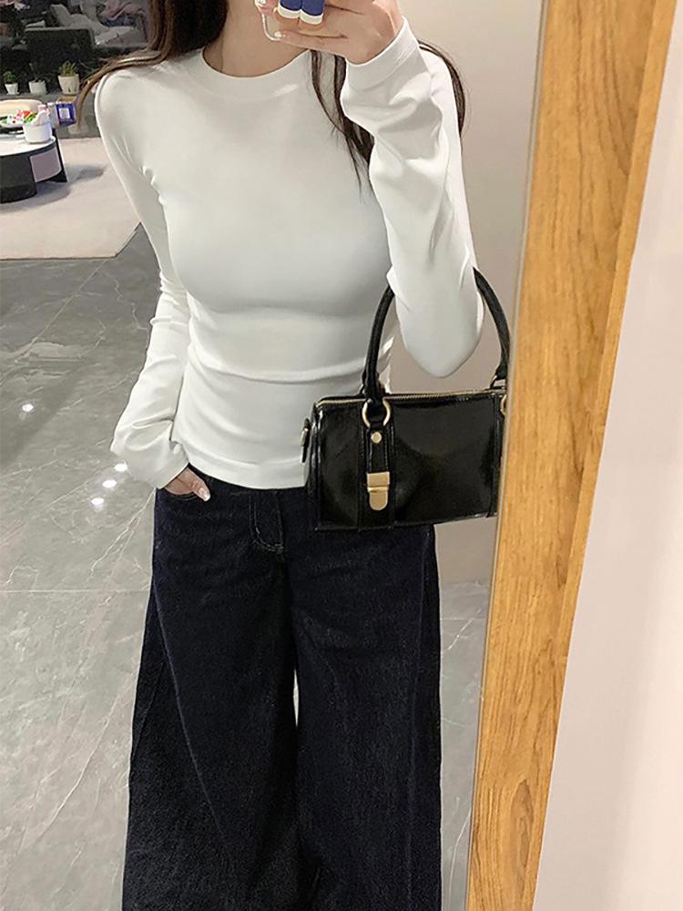 Women s Slim Fit Long-Sleeve Fleece-Lined Base Layer Top for Spring, Autumn & Winter M
Women s Slim Fit Long-Sleeve Fleece-Lined Base Layer Top for Spring, Autumn & Winter M