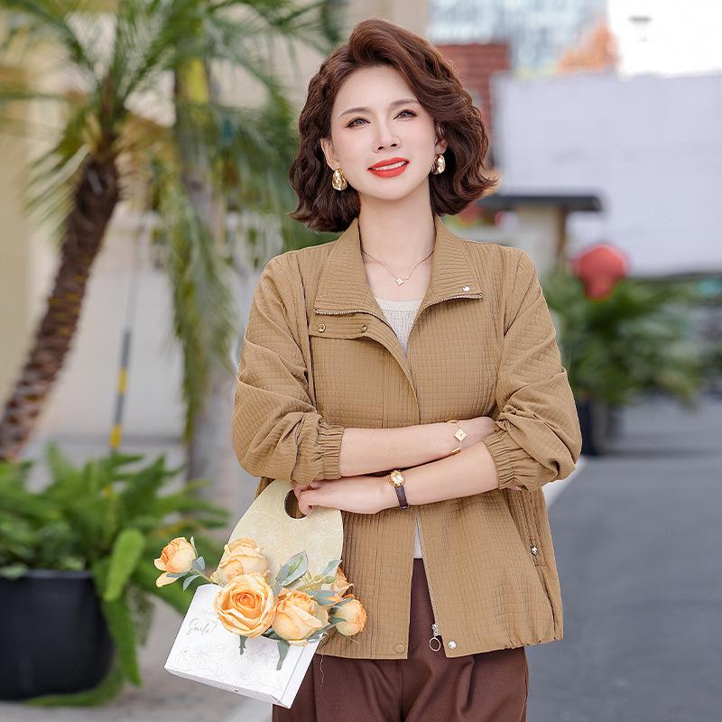 2026 Slimming Short Mother s Jacket, Plus Size, Ages 40-60, Casual Top for Women 50+ 5XL (Recommended 155-165 Jin)
2026 Slimming Short Mother s Jacket, Plus Size, Ages 40-60, Casual Top for Women 50+ 5XL (Recommended 155-165 Jin)