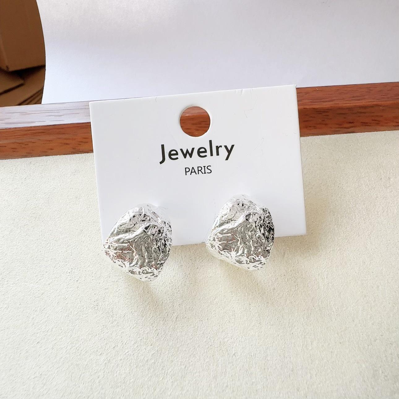 French Metal Lava Blocks Hoop Earrings for Women Simple Gold Color Double-Sided Square Geometric Ear Buckle Earring Jewelry Gift срібний
French Metal Lava Blocks Hoop Earrings for Women Simple Gold Color Double-Sided Square Geometric Ear Buckle Earring Jewelry Gift срібний