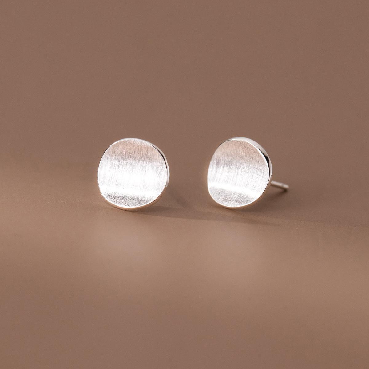 BF CLUB 925 Sterling Silver Vintage Round Stud Earrings For Women Trendy Earring Jewelry Prevent Allergy Party Accessories Gift
BF CLUB 925 Sterling Silver Vintage Round Stud Earrings For Women Trendy Earring Jewelry Prevent Allergy Party Accessories Gift