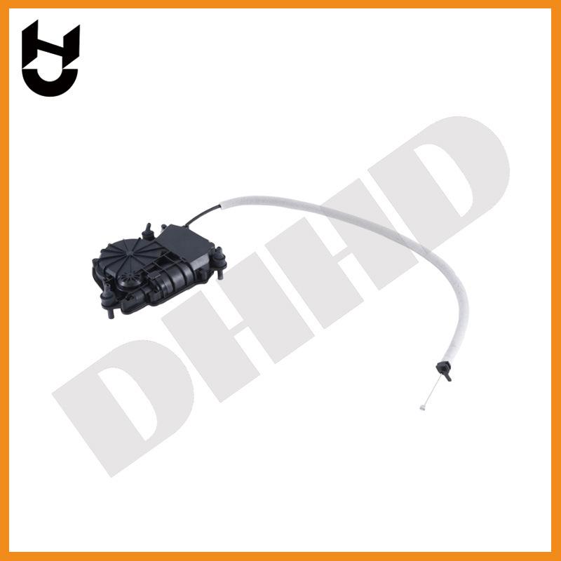 Tailgate Lock Actuator for 2010-2013 BMW 5 Series GT (F07), Part Number 51247211168.
Tailgate Lock Actuator for 2010-2013 BMW 5 Series GT (F07), Part Number 51247211168.