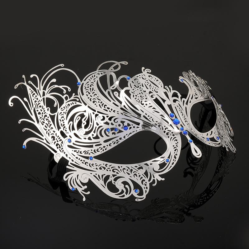 Metal Mask Dance Costume Cosplay Rhinestone Half Face Masks Skull Party Mask Dance Masquerade Metal Mask for Men Women
Metal Mask Dance Costume Cosplay Rhinestone Half Face Masks Skull Party Mask Dance Masquerade Metal Mask for Men Women