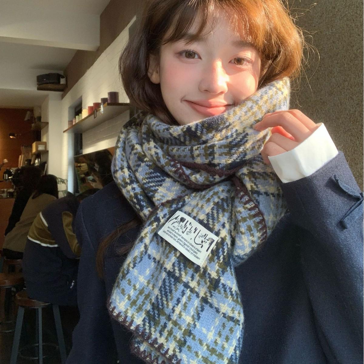 2025 New Winter Korean Style Blue Plaid Cashmere-Feel Scarf for Women - Cozy Overcoat Accessory & Neck Warmer 190cm синий
2025 New Winter Korean Style Blue Plaid Cashmere-Feel Scarf for Women - Cozy Overcoat Accessory & Neck Warmer 190cm синий