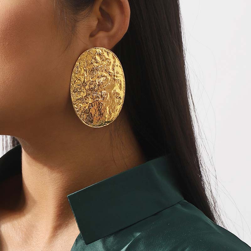 Exaggerated Gold Color Big Oval Stud Earrings for Women 2024 Classic Metal Textured Geometric Statement Earrings Party Zircon
Exaggerated Gold Color Big Oval Stud Earrings for Women 2024 Classic Metal Textured Geometric Statement Earrings Party Zircon