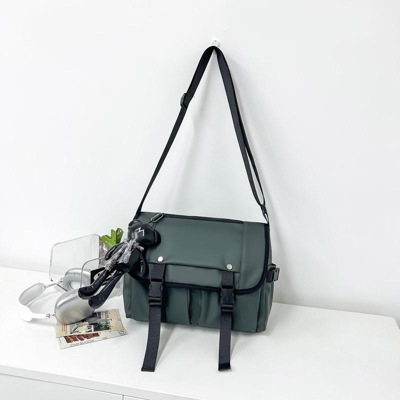 2025 Новый Дизайн Мужская Сумка Мессенджер Многокарманная Сумка для Отдыха Повседневная Мужская Наплечная Сумка Широкая Лямка Модная Сумка Кросс-боди 13x9.1x5.11 inches
2025 Новый Дизайн Мужская Сумка Мессенджер Многокарманная Сумка для Отдыха Повседневная Мужская Наплечная Сумка Широкая Лямка Модная Сумка Кросс-боди 13x9.1x5.11 inches