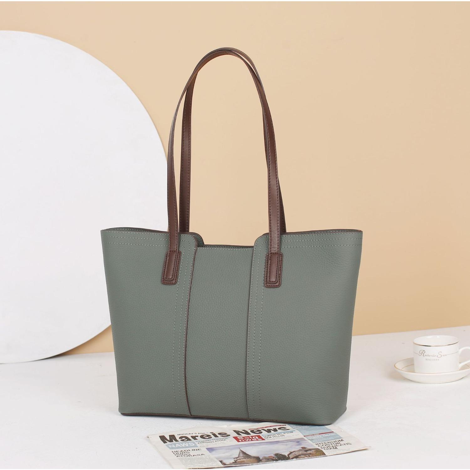 Cowhide Shoulder Women s Bag Large Capacity Messenger, Women s Fashion Simple Tote Bag Practical чёрный
Cowhide Shoulder Women s Bag Large Capacity Messenger, Women s Fashion Simple Tote Bag Practical чёрный