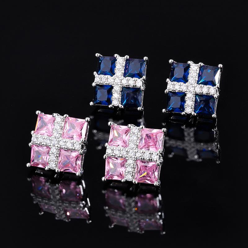 Серьги Colored Treasure, Благородная атмосфера, Серьги с синим корундом, Женственность, Роскошь знаменитостей, Серьги-гвоздики с розовыми бриллиантами Tide
Серьги Colored Treasure, Благородная атмосфера, Серьги с синим корундом, Женственность, Роскошь знаменитостей, Серьги-гвоздики с розовыми бриллиантами Tide