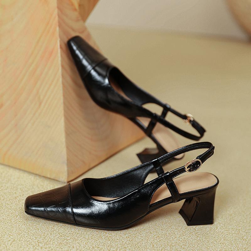 Fashion silver/red cover toe high heels sandals women back strap sandalias de mujer verano 2025 chunky heel summer party shoes woman 34 чёрный
Fashion silver/red cover toe high heels sandals women back strap sandalias de mujer verano 2025 chunky heel summer party shoes woman 34 чёрный