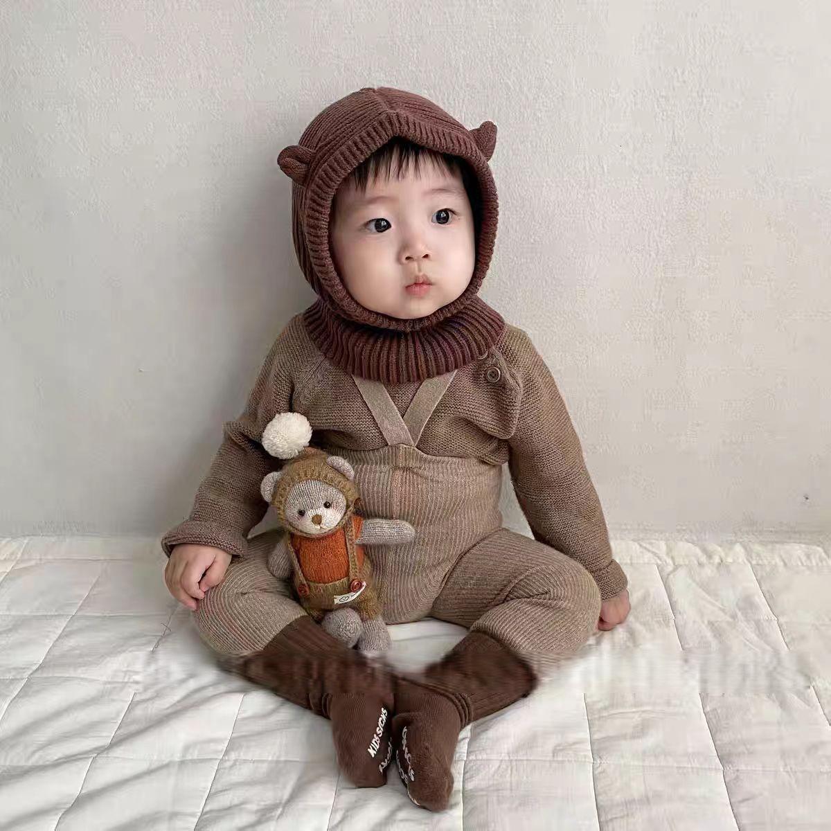 Korean Style Baby Hat and Scarf Set with Cute Ears - Knitted Wool for Warmth and Ear Protection кофейный
Korean Style Baby Hat and Scarf Set with Cute Ears - Knitted Wool for Warmth and Ear Protection кофейный